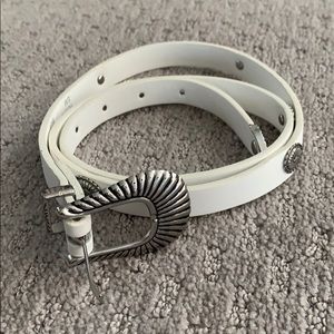 Etched Skinny Buckle Belt